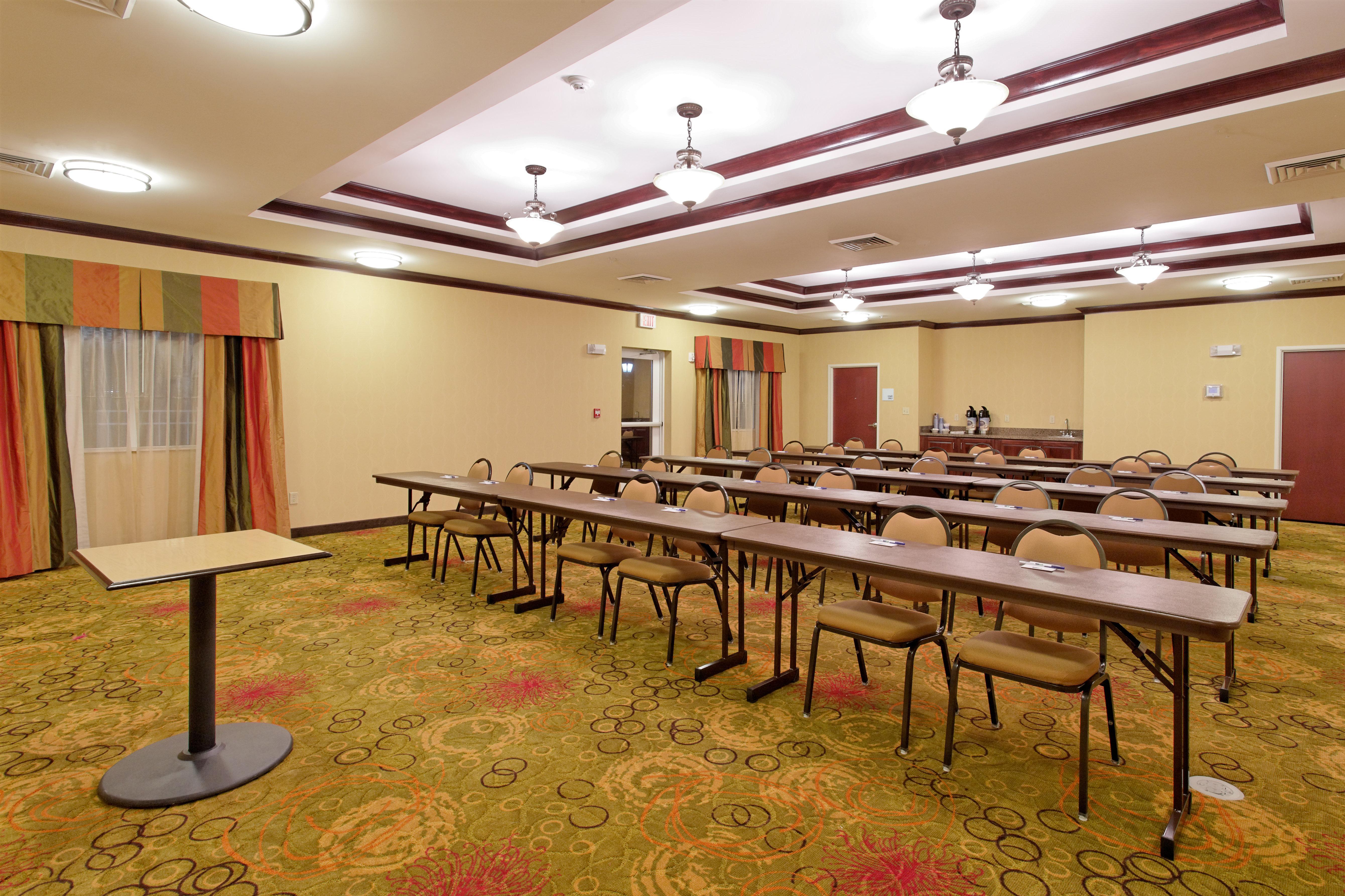 Holiday Inn Express Florence Northeast By Ihg Exterior foto