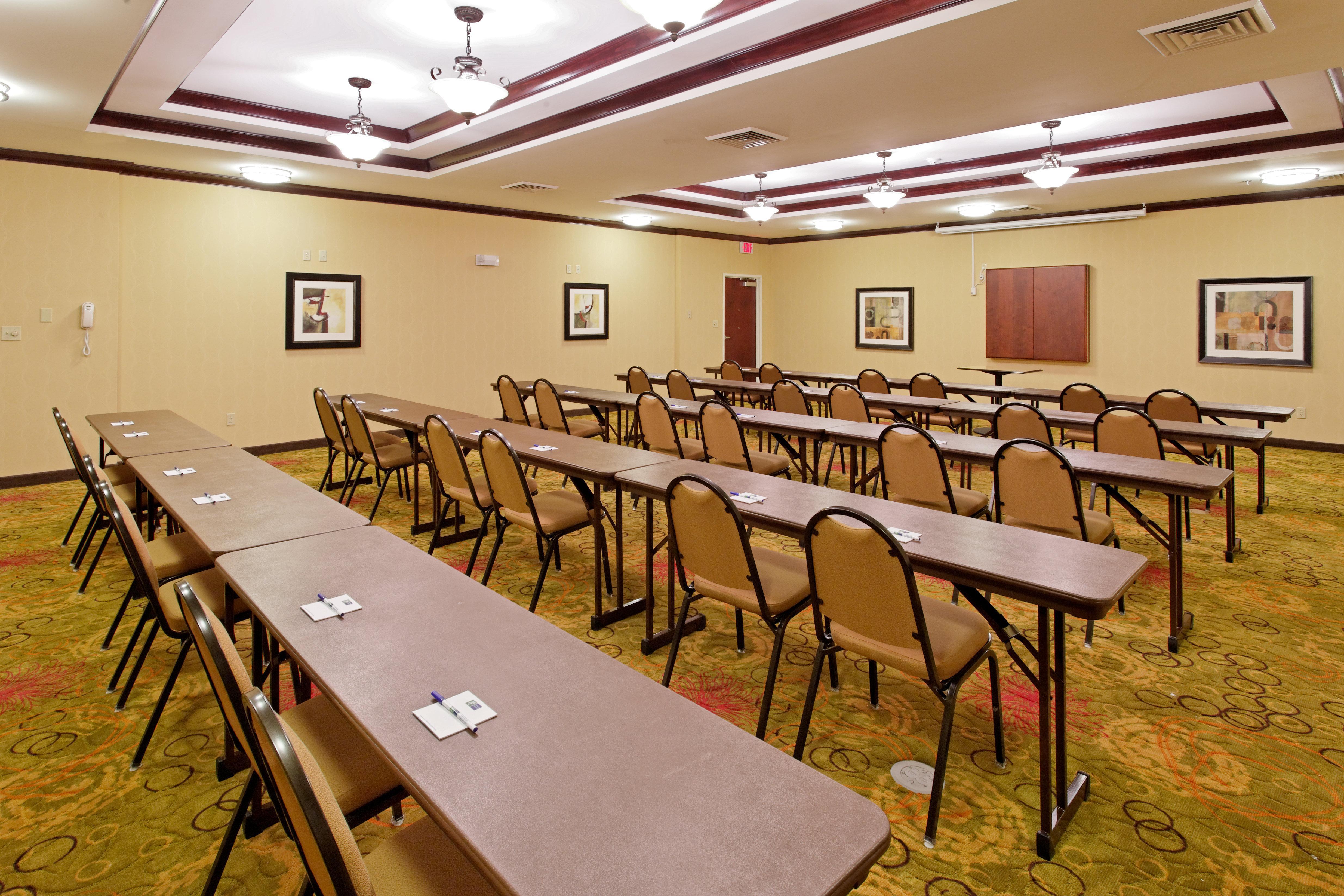 Holiday Inn Express Florence Northeast By Ihg Exterior foto